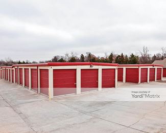 Photo 4 of Storelocal Storage - 2250 North Douglas Blvd, Midwest City, OK