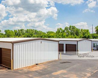 Photo 2 of Storelocal Storage - 3600 South Douglas Blvd, Oklahoma City, OK
