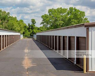 Photo 3 of Storelocal Storage - 3600 South Douglas Blvd, Oklahoma City, OK