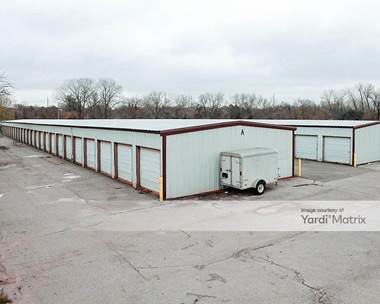 Storage Units for Rent available at 3600 South Douglas Blvd, Oklahoma City, OK 73150