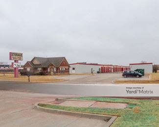 Photo 2 of Public Storage - 3745 NW 166th Street, Edmond, OK