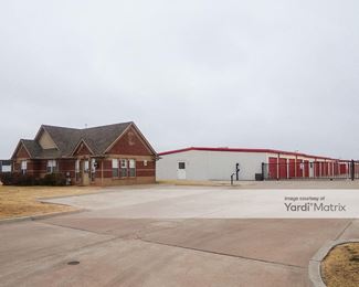 Photo 5 of Public Storage - 3745 NW 166th Street, Edmond, OK