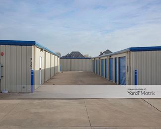 Photo 5 of Extra Space Storage - 5802 NW 164th Street, Edmond, OK