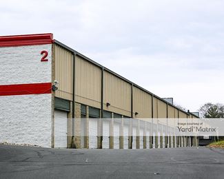 Photo 3 of iStorage - 4725 Madison Road, Cincinnati, OH