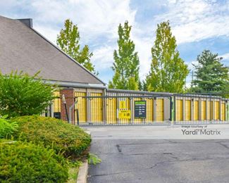 Photo 4 of Extra Space Storage - 11378 Springfield Pike, Springdale, OH