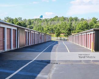 Photo 3 of Extra Space Storage - 1775 Eden Park Drive, Hamilton, OH