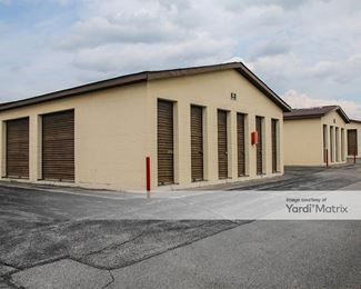 Photo 2 of Franklin Self Storage - 306 Conover Drive, Franklin, OH