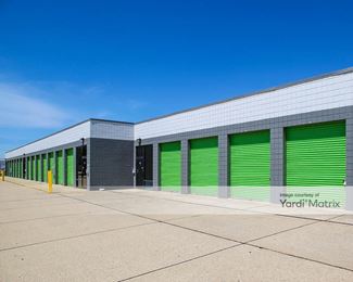 Photo 2 of Extra Space Storage - 2900 Crescent Springs Pike, Erlanger, KY