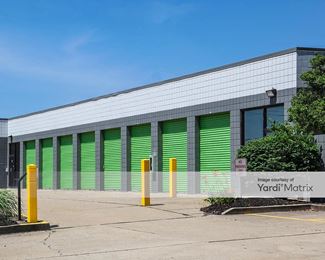 Photo 4 of Extra Space Storage - 2900 Crescent Springs Pike, Erlanger, KY