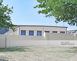 Photo 2 of Olathe Self-Storage - 715 North Lindenwood Drive, Olathe, KS