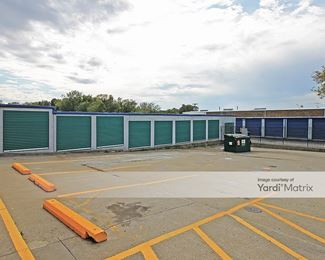Photo 4 of Extra Space Storage - 12977 West 63rd Street, Shawnee, KS