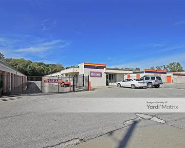 Storage Units for Rent available at 3150 South 44th Street, Kansas City, KS 66106