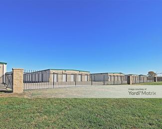 Photo 4 of StorageMart - 24200 West 43rd Street, Shawnee, KS
