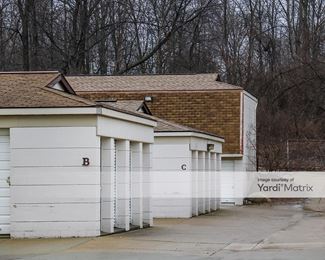 Photo 3 of Bloomfield-Orchard Storage - 4230 Orchard Lake Road, West Bloomfield Township, MI