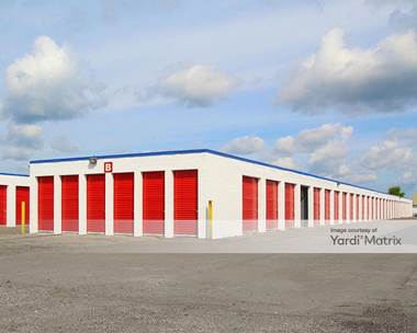 Storage Units for Rent available at 6535 Highland Road, Waterford, MI 48327