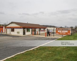 Photo 1 of Public Storage - 5060 Coolidge Hwy, Royal Oak, MI