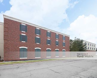 Photo 2 of iStorage - 181 West Marshall Street, Ferndale, MI