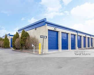Photo 3 of iStorage - 24500 Sinacola, Farmington Hills, MI