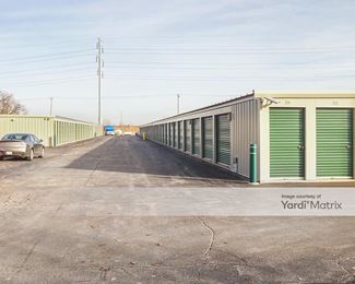 Photo 5 of Wy Not Store It - 4425 13th Street, Wyandotte, MI