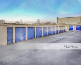 Photo 4 of Storage Rentals of America - 43170 Lenfesty Drive, Harrison Township, MI