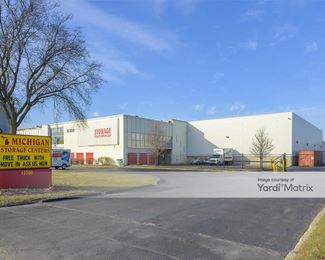 Photo 3 of Michigan Storage Centers - 15300 West 8 Mile Road, Oak Park, MI
