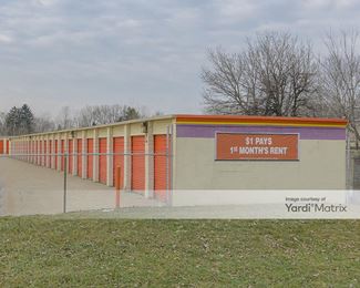 Photo 3 of Public Storage - 24455 Schoenherr Road, Warren, MI