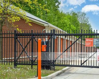 Photo 3 of Public Storage - 51985 Hayes Road, Shelby Township, MI