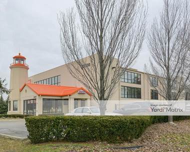 Storage Units for Rent available at 28600 Grand River Avenue, Farmington Hills, MI 48336