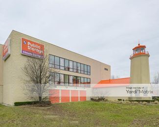 Photo 3 of Public Storage - 28600 Grand River Avenue, Farmington Hills, MI