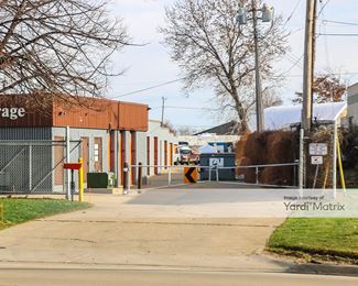 Photo 3 of Livonia Self Storage - 13350 Stark Road, Livonia, MI