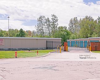 Photo 2 of Stor All - 6800 Oak Creek Drive, Columbus, OH