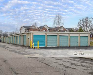 Storage Units for Rent available at 851 West Henderson Road, Columbus, OH 43214