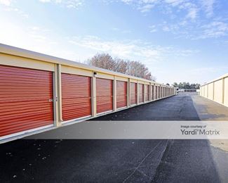Photo 5 of Public Storage - 72 Industrial Park Place, Powell, OH