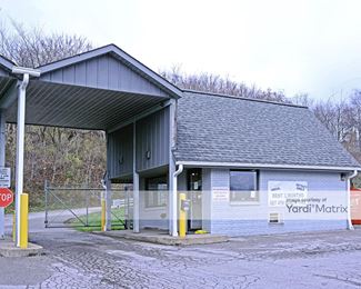 Photo 2 of Stor-A-Way - 1916 Mayview Road, Bridgeville, PA