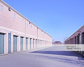 Photo 3 of TAR Self Storage West - 7802 Steubenville Pike, Oakdale, PA