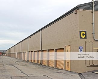 Photo 2 of Extra Space Storage - 2016 Lebanon Road, West Mifflin, PA