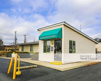 Photo 1 of Extra Space Storage - 900 Urlin Avenue, Columbus, OH
