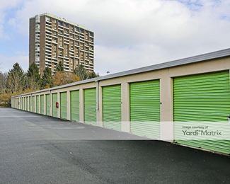 Photo 2 of Extra Space Storage - 900 Urlin Avenue, Columbus, OH