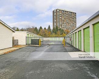 Photo 3 of Extra Space Storage - 900 Urlin Avenue, Columbus, OH