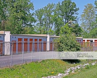 Photo 3 of Public Storage - 5711 Westerville Road, Westerville, OH
