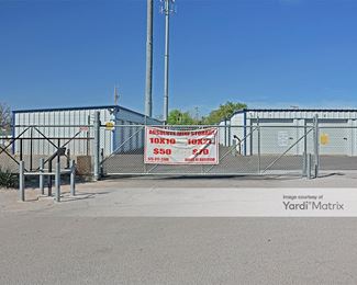 Photo 2 of Absolute Mini Storage - 425 North Motel Blvd, Las Cruces, NM
