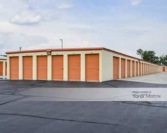 Photo 2 of County Line Self Storage - 11970 Peters Pike, Tipp City, OH