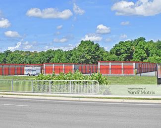 Photo 2 of Public Storage - 2930 SE 58th Avenue, Ocala, FL