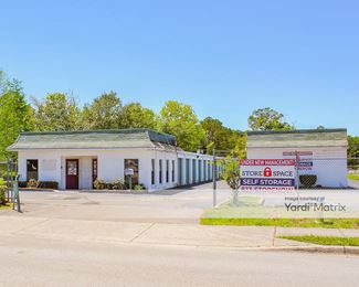 Photo 4 of Store Space Self Storage - 3728 North Main Street, Gainesville, FL