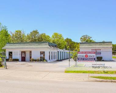 Storage Units for Rent available at 3728 North Main Street, Gainesville, FL 32609