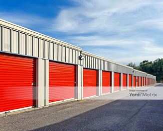 Photo 2 of Public Storage - 7400 SE Maricamp Road, Ocala, FL