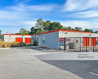Photo 3 of Public Storage - 7400 SE Maricamp Road, Ocala, FL