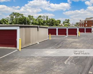 Photo 3 of Extra Space Storage - 5700 Wooster Pike, Cincinnati, OH