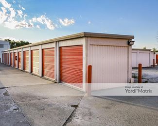 Photo 3 of Public Storage - 3220 Westbourne Drive, Cincinnati, OH