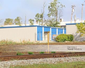 Photo 3 of Bearcat Storage - 8937 Blue Ash Road, Blue Ash, OH
